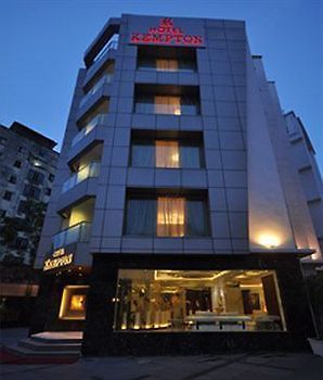 Kempton Hotel Calcuta Exterior foto